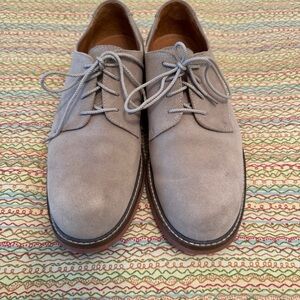 Jos A Banks Gray Derby Shoes with Suede Upper and Rubber Sole Size 10.5M